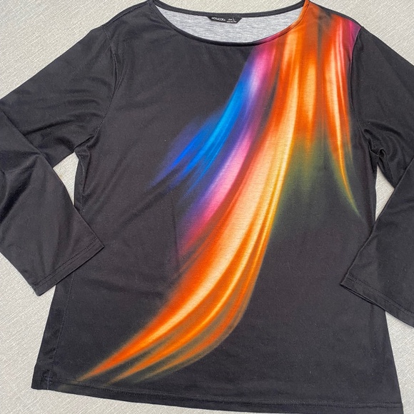 noracora Tops - Comfy along sleeve t-shirt